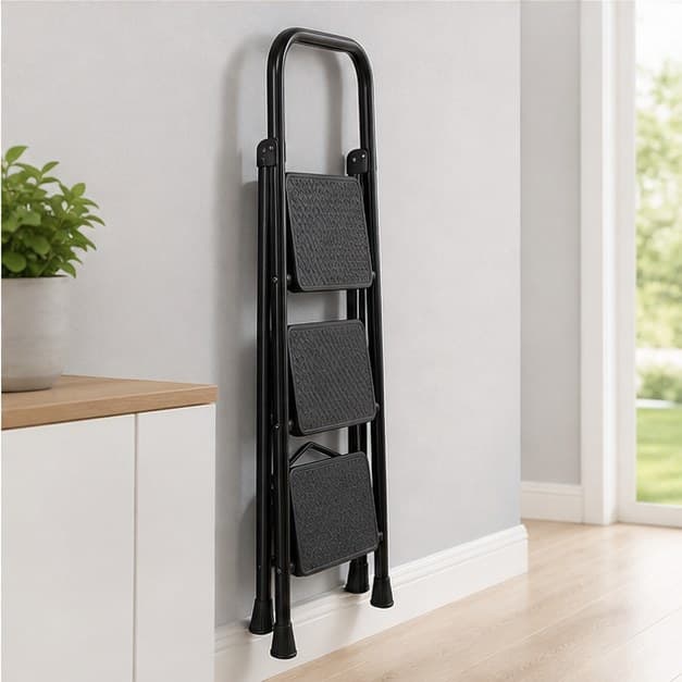 DUMOS three-step ladder handrail support detail